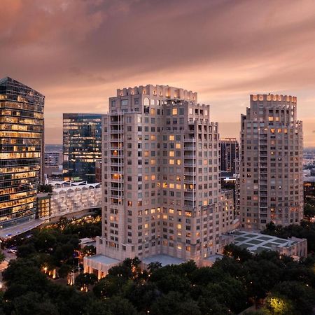 The Ritz-Carlton, Dallas Exterior photo
