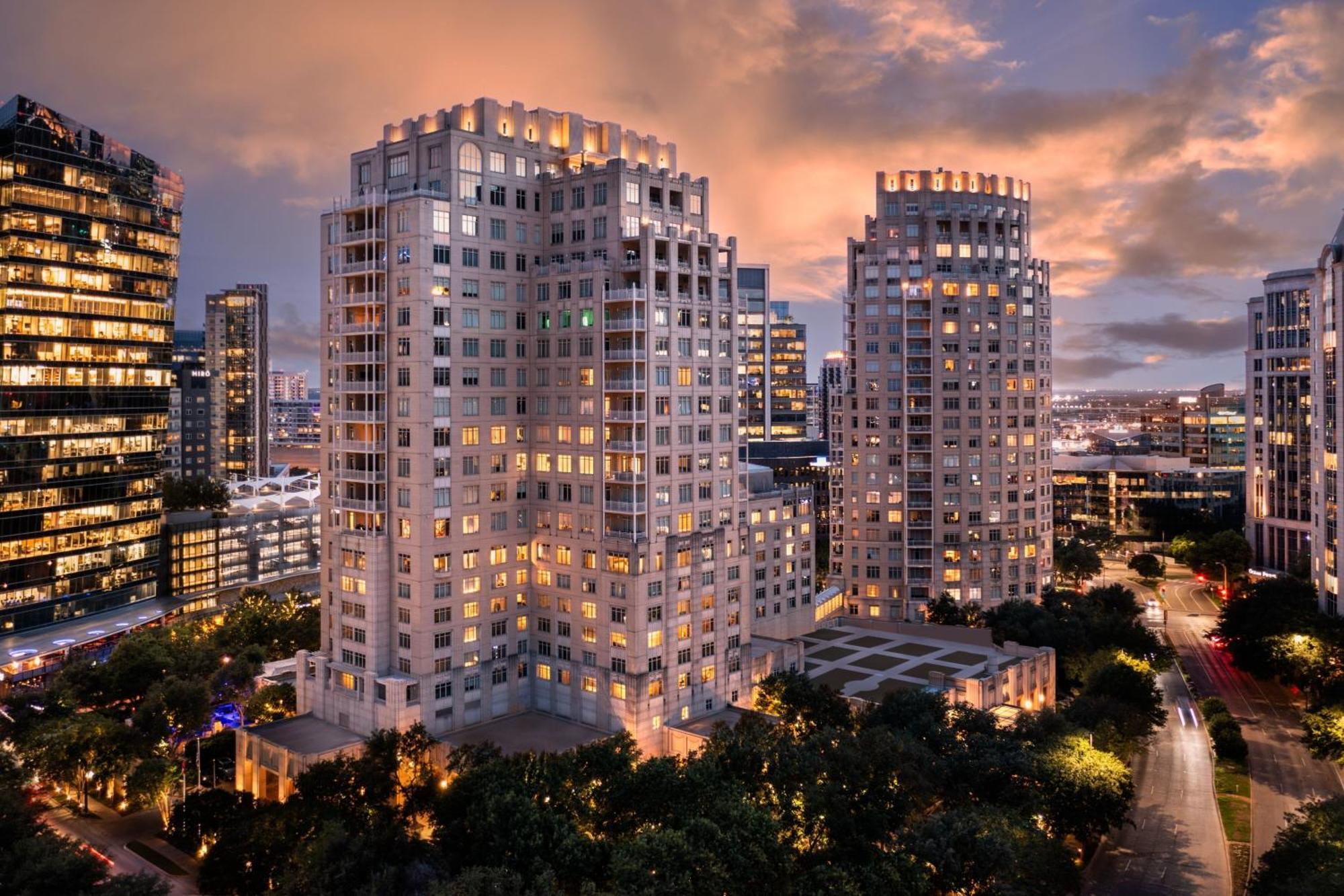 The Ritz-Carlton, Dallas Exterior photo