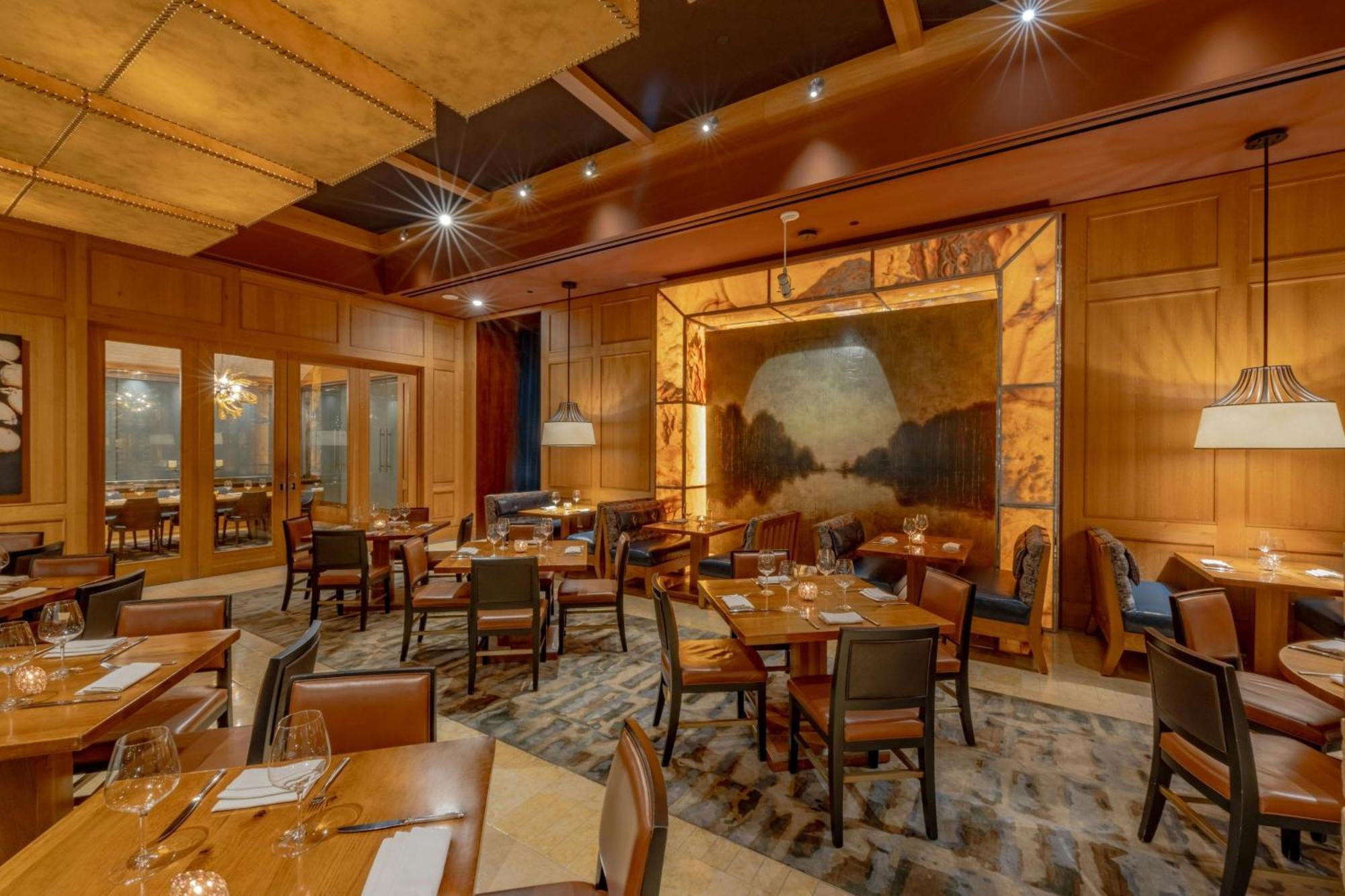 The Ritz-Carlton, Dallas Exterior photo